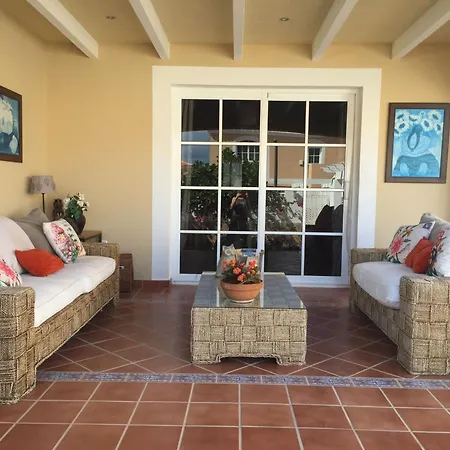 Casa Paraiso - Mit Ueberdachter Terrasse By Interhome *