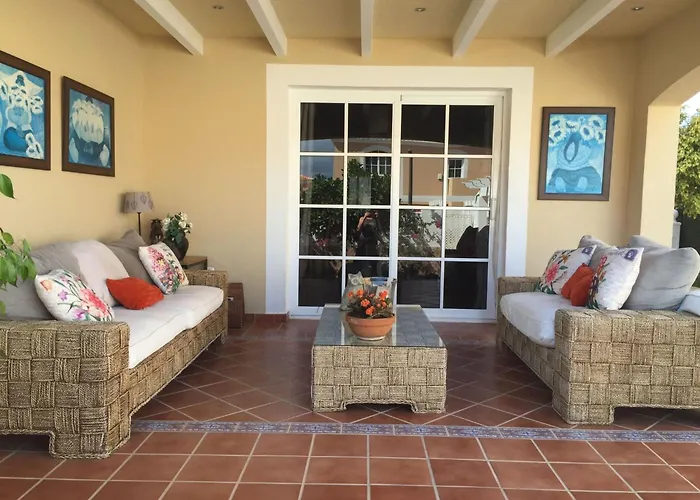 Casa Paraiso - Mit Ueberdachter Terrasse By Interhome *