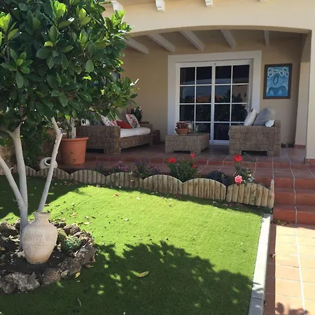 Semesterbostad Casa Paraiso - Mit Ueberdachter Terrasse By Interhome *